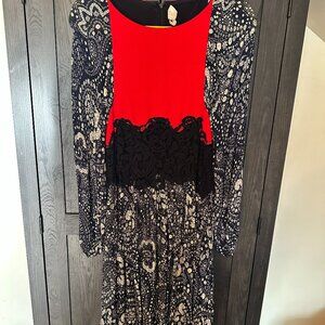 Chloe Floral Print Knee-Length Dress